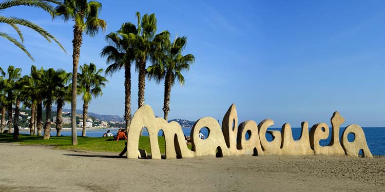 Paseando por la Malagueta